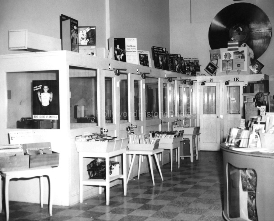 Wallichs Music City 1957 1 WM.jpg